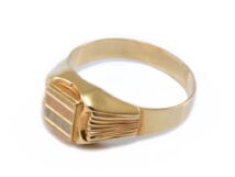 Vésett és matt tricolor arany pecsétgyűrű