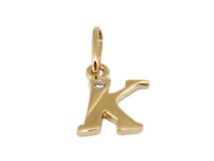 Arany "K" betű medál