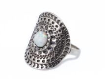 Antikolt hatású opálos ezüst gyűrű