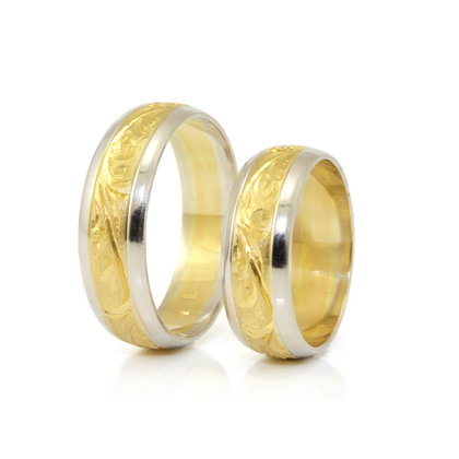 Bicolor kézzel vésett arany karikagyűrű