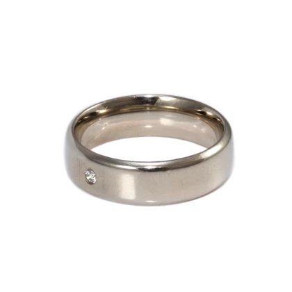 Gyémánt köves fehérarany karikagyűrű