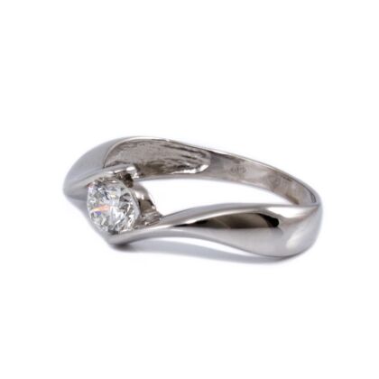 Gyémánt köves fehérarany eljegyzési gyűrű 