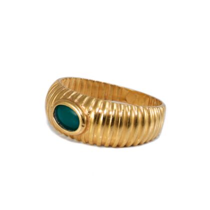 Bordás zöld köves arany gyűrű 