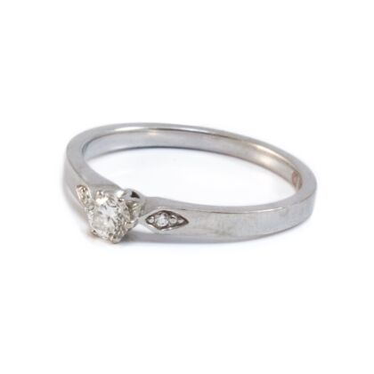 Fehérarany gyémántköves női gyűrű