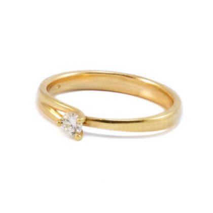 Sárga arany gyémántköves szoliter gyűrű
