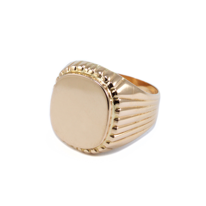 Sárga arany szögletes pecsétgyűrű