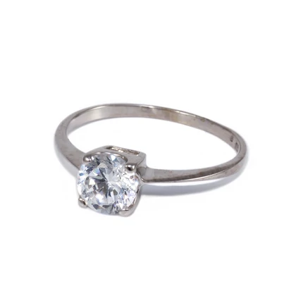 Köves fehérarany eljegyzési gyűrű Köves fehérarany eljegyzési gyűrű