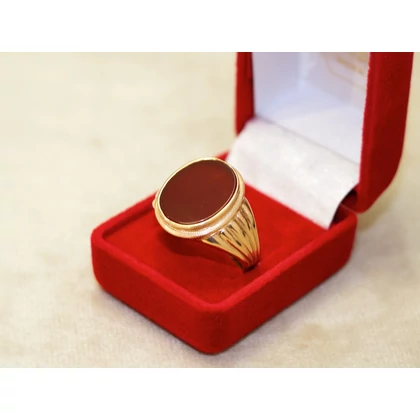 Felújított arany achát köves gyűrű Felújított arany achát köves gyűrű