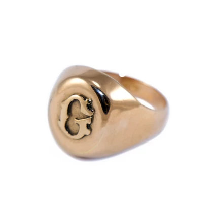 Monogramos vörösarany pecsétgyűrű Monogramos vörösarany pecsétgyűrű