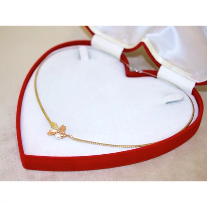 Új arany gyöngyös nyakék Új arany gyöngyös nyakék