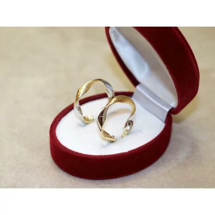 Új arany bicolor csavart karika fülbevaló Új arany bicolor csavart karika fülbevaló