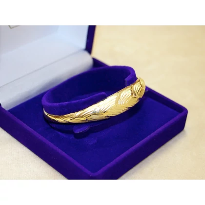 Új arany vésett reif Új arany vésett reif