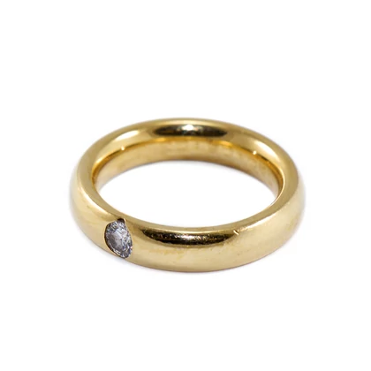 Gyémánt köves karikagyűrű