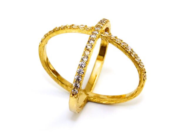 Köves női arany gyűrű