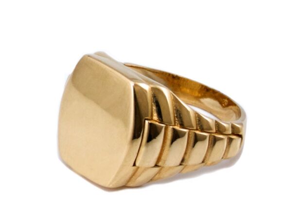 Fényes arany pecsétgyűrű