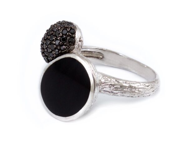 Fekete köves női ezüst gyűrű