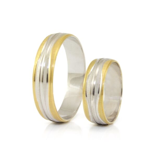 Bicolor vésett arany karikagyűrű