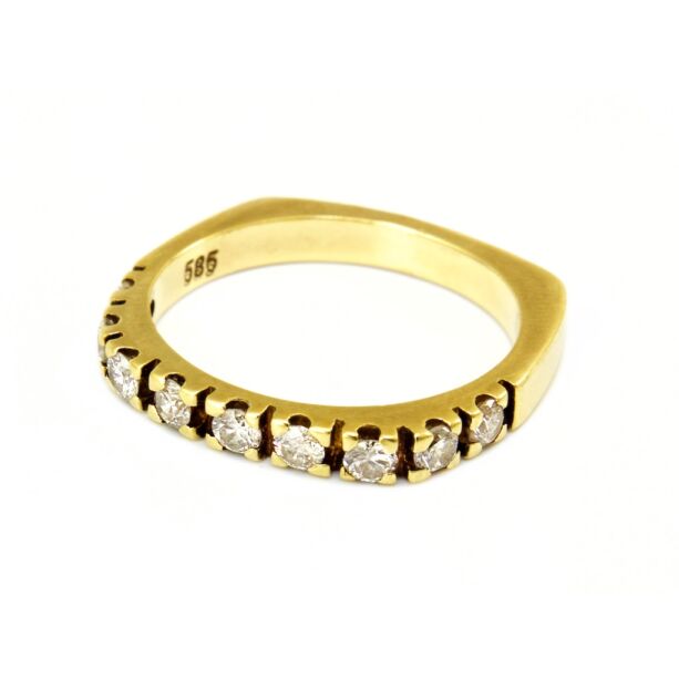 Brill köves arany gyűrű