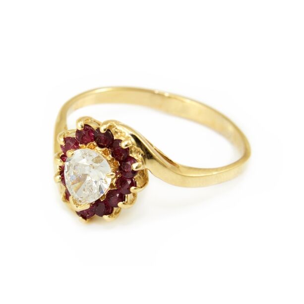 Brilles és rubinos arany gyűrű