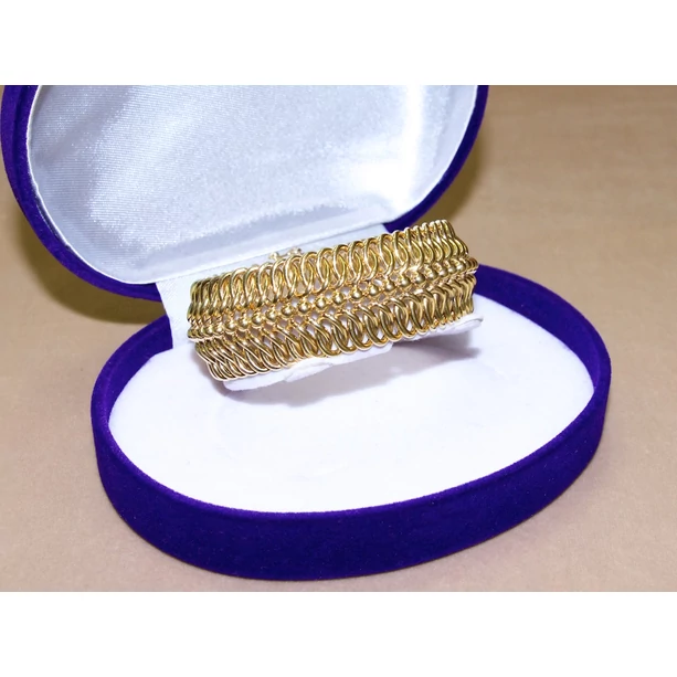 Felújított arany széles fonott karlánc Felújított arany széles fonott karlánc