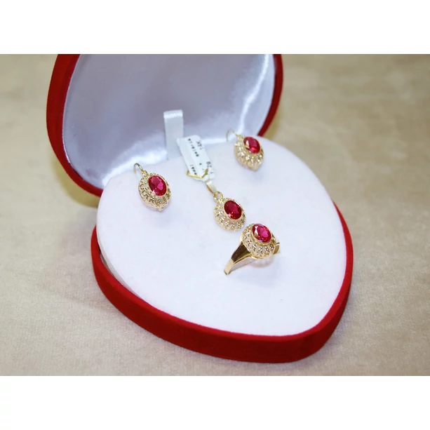 Új arany piros köves galériás medál Új arany piros köves galériás medál