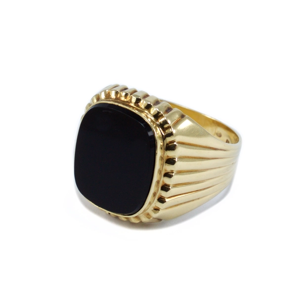 Fekete köves sárga arany pecsétgyűrű
