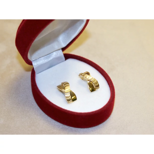 Új arany vésett x fantázia fülbevaló Új arany vésett x fantázia fülbevaló