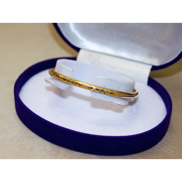 Felújított arany vésett reif Felújított arany vésett reif