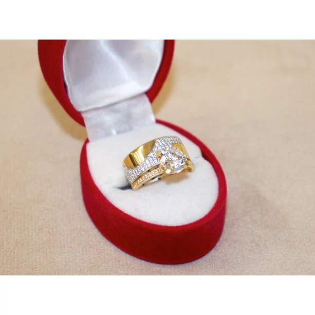 Új arany szoliter + köves gyűrű Új arany szoliter + köves gyűrű