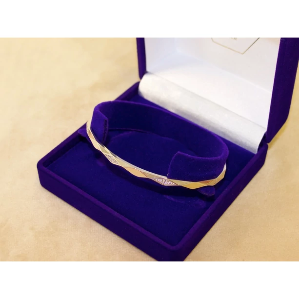 Új fehérarany reif Új fehérarany reif