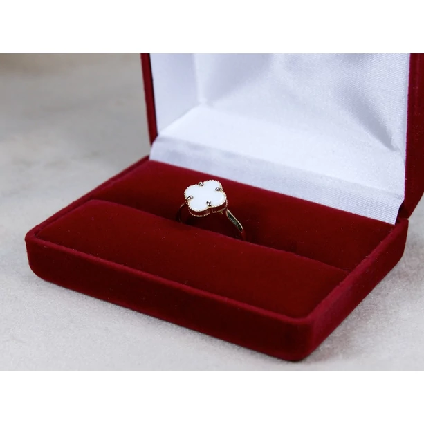 Új arany fehér köves virágos gyűrű Új arany fehér köves virágos gyűrű