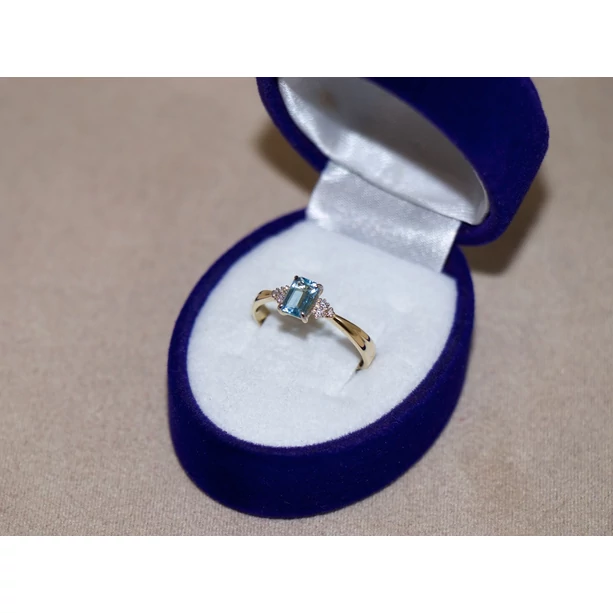 Új arany gyémánt köves gyűrű Új arany gyémánt köves gyűrű