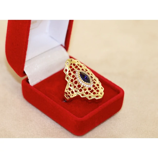 Új arany kék-fehér köves áttört gyűrű Új arany kék-fehér köves áttört gyűrű