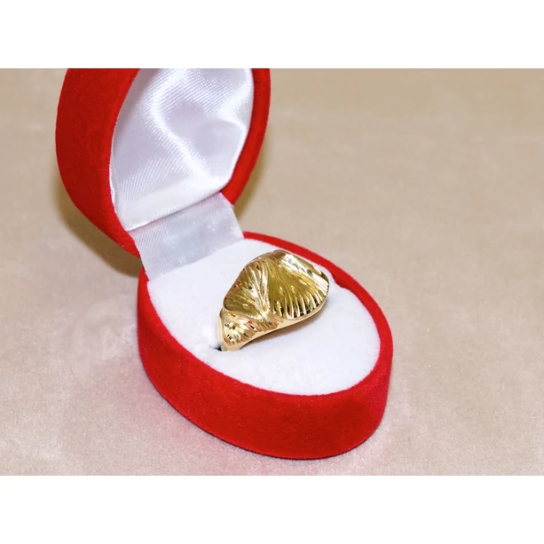 Új arany vésett fantázia gyűrű Új arany vésett fantázia gyűrű