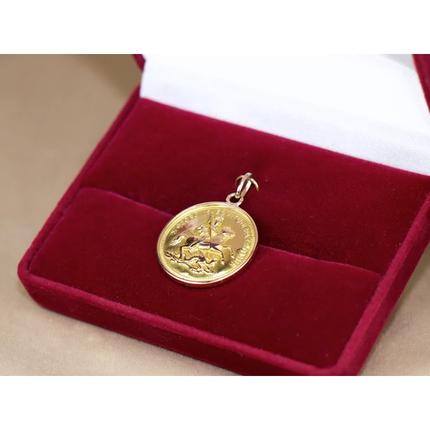 Felújított arany Szent György medál Felújított arany Szent György medál