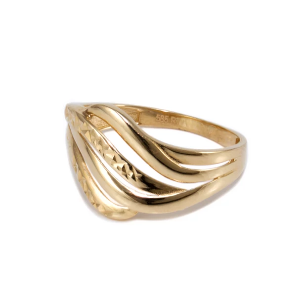 Vésett hullámos arany gyűrű Vésett hullámos arany gyűrű