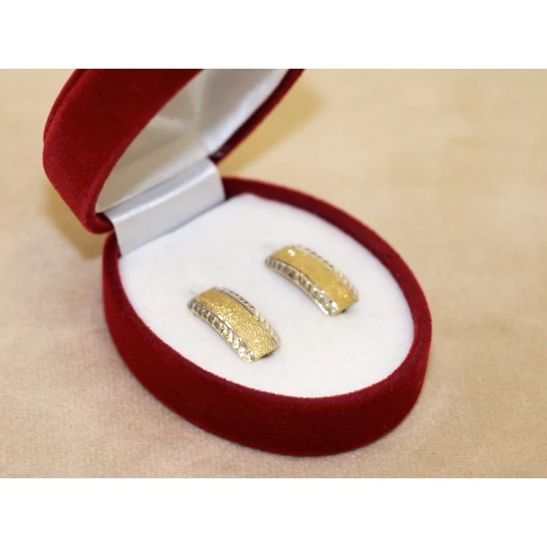 Felújított arany bicolor vésett fülbevaló Felújított arany bicolor vésett fülbevaló