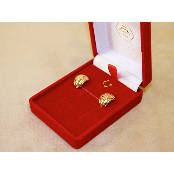 Felújított arany tricolor vésett fülbevaló Felújított arany tricolor vésett fülbevaló