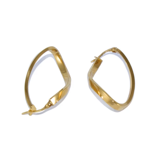 Csavart ovál arany fülbevaló Csavart ovál arany fülbevaló