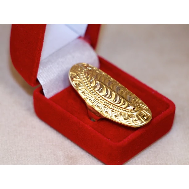 Felújított arany koktél gyűrű Felújított arany koktél gyűrű