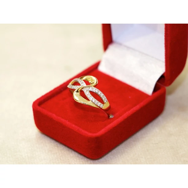 Új arany kősoros hullámos gyűrű Új arany kősoros hullámos gyűrű