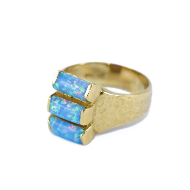 Opál köves arany gyűrű