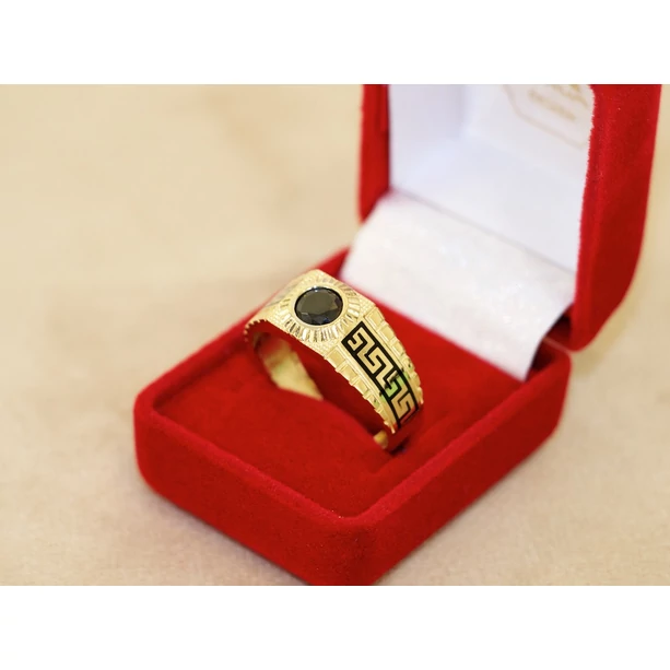 Felújított arany fekete köves pecsét gyűrű Felújított arany fekete köves pecsét gyűrű
