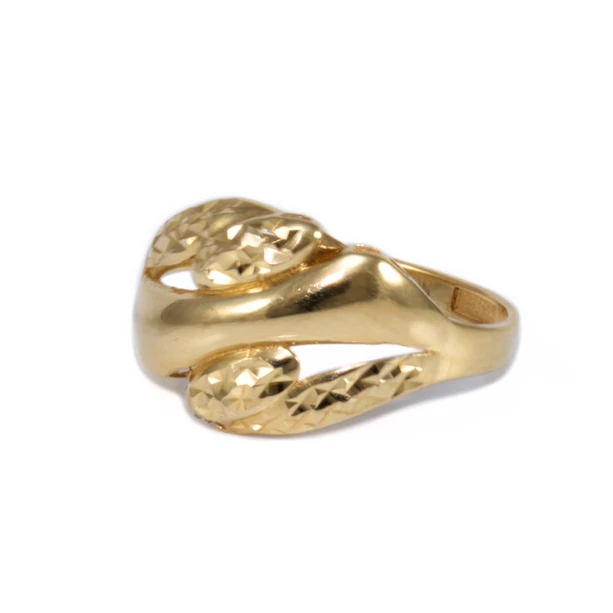 Vésett arany gyűrű Vésett arany gyűrű