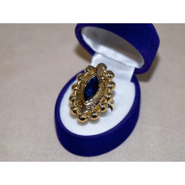 Felújított arany kék köves gyűrű Felújított arany kék köves gyűrű
