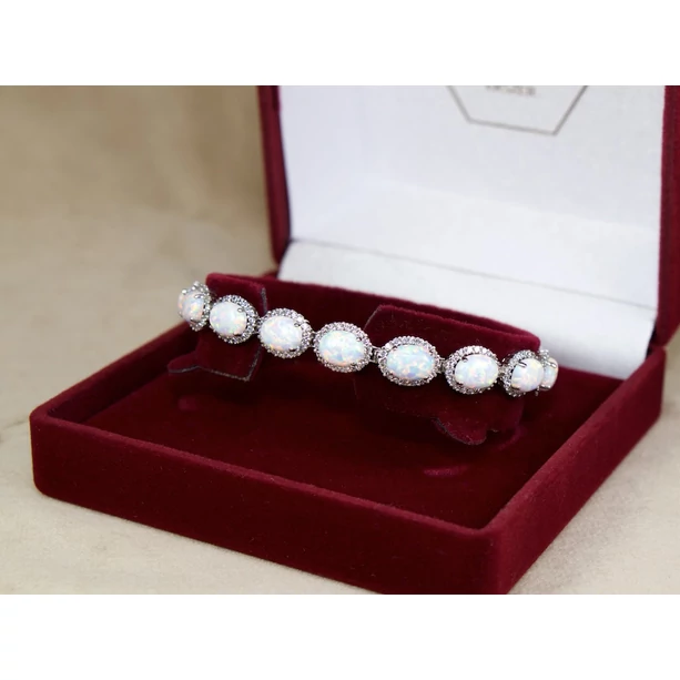 Felújított fehérarany köves karlánc ovális opálokkal  Felújított fehérarany köves karlánc ovális opálokkal