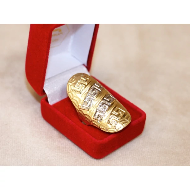 Felújított arany bicolor görög koktél gyűrű Felújított arany bicolor görög koktél gyűrű