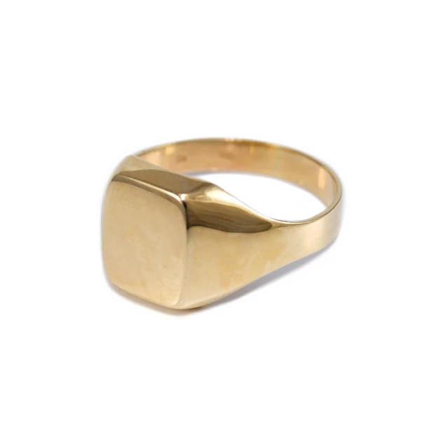 Fényes arany pecsétgyűrű