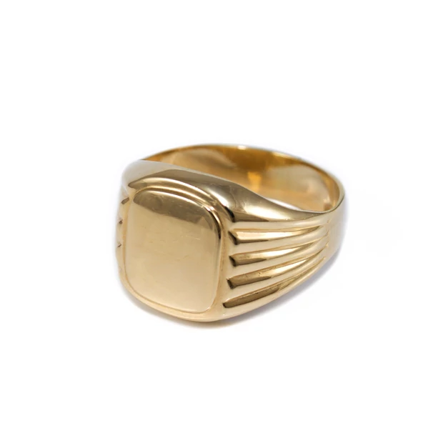 Fényes arany pecsétgyűrű