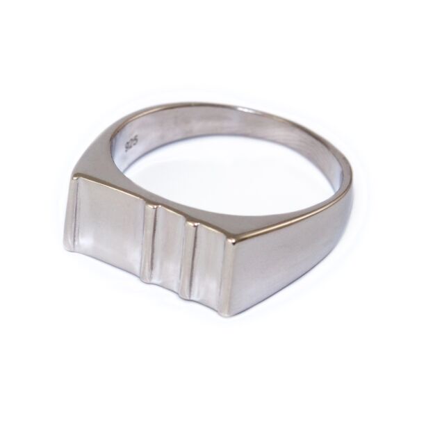 Sávos mintájú ezüst pecsétgyűrű